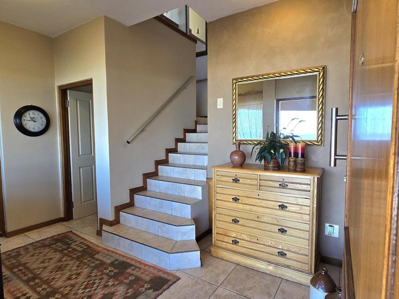3 Bedroom Property for Sale in Glentana Western Cape